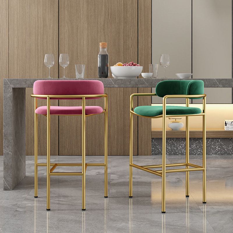 Glam Low Back Bar and Counter Stool Square Stool with 4 Gold Legs Clearhalo 'Bar Furniture' 'Bar Stools' 'bar_stools' 'furn' 'furn_bar_stools' 'furniture_bar_stools' 'Kitchen & Dining Furniture' 'kitchen&dining_furn' 'kitchen' 'kitchen_furn' Furniture' 1200x1200_219323c8-ca0a-47b5-948d-0ea7e4a6693a