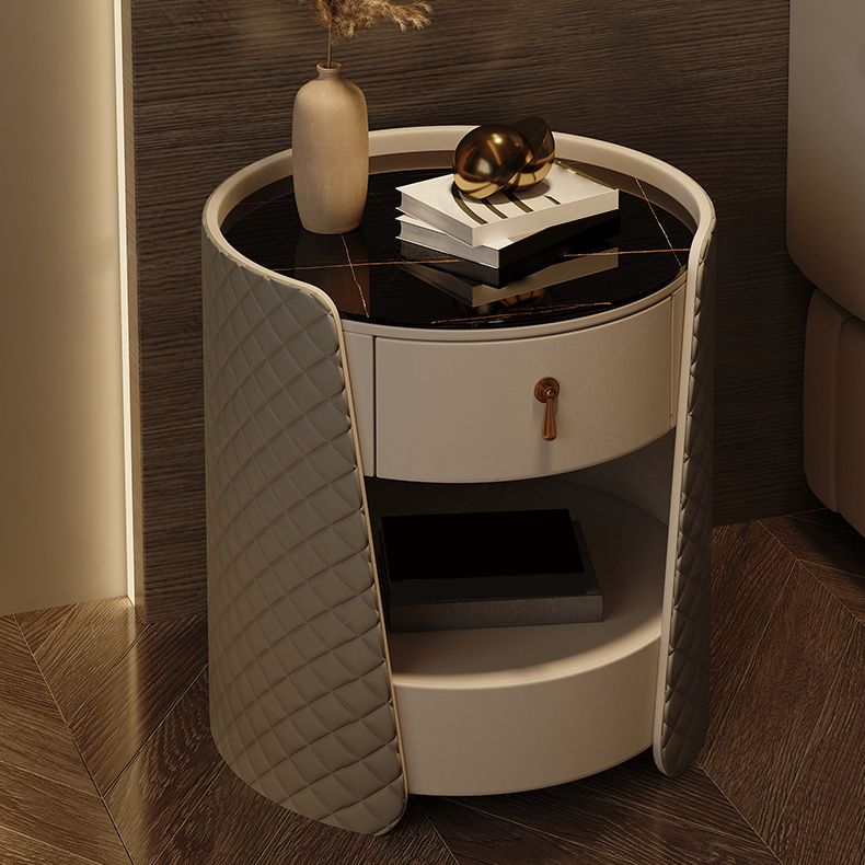 1 Drawer Glam Accent Table Nightstand Antique Finish Nightstand Clearhalo 'Bedroom Furniture' 'furn' 'furn_night_stand' 'Furniture' 'night_stand' 'Nightstands' 1200x1200_2196a57c-3d1d-4197-b445-a7b7bc81a3e6