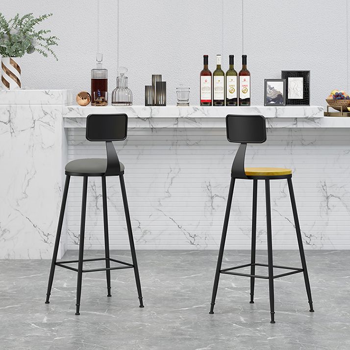 Industrial Coffee Shop Footrest Stool Matte Finish Iron Bar Stool Clearhalo 'Bar Furniture' 'Bar Stools' 'bar_stools' 'furn' 'furn_bar_stools' 'Furniture' 'furniture_bar_stools' 'Kitchen & Dining Furniture' 1200x1200_21de304d-132d-46d8-8c65-d8ee0554057e