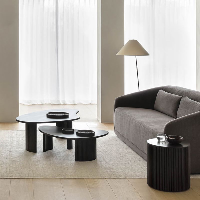 Solid Wood Coffee Table Black 3 Legs Coffee Table for Living Room