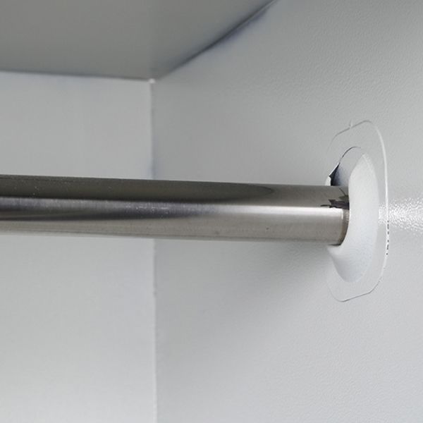 Eigentijdse stalen opbergkast wit metaal scharnierende deurkast