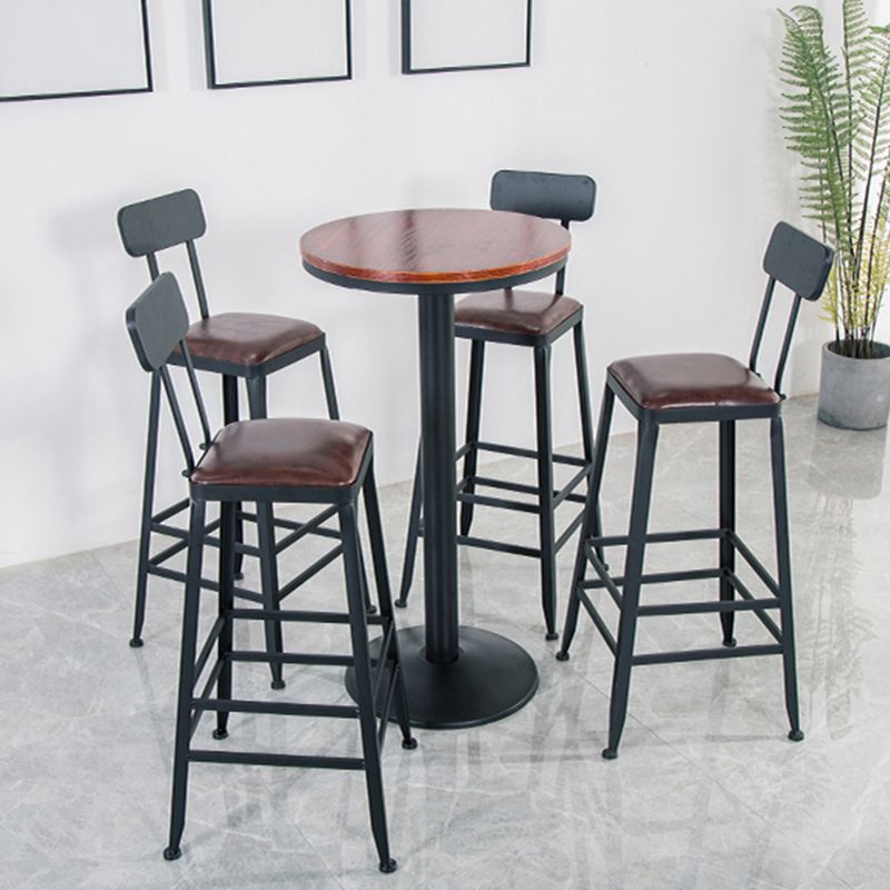 Modern Style Metal Bar Stool with Footrest and Low Back Bistro Simple Bar Stool Clearhalo 'Bar Furniture' 'Bar Stools' 'bar_stools' 'furn' 'furn_bar_stools' 'furniture_bar_stools' 'Kitchen & Dining Furniture' 'kitchen&dining_furn' 'kitchen' 'kitchen_furn' Furniture' 1200x1200_22369a1f-24fd-46c6-8a1b-0ab35f68ab29