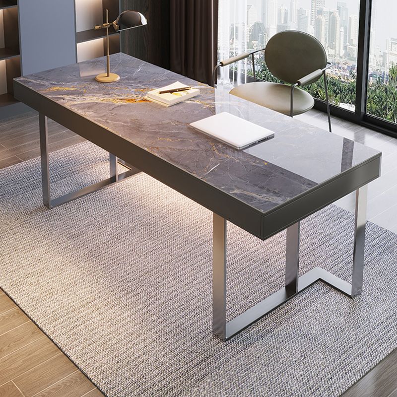 3つの引き出しライティングデスク石石長ステンレス鋼の脚付きオフィスデスク