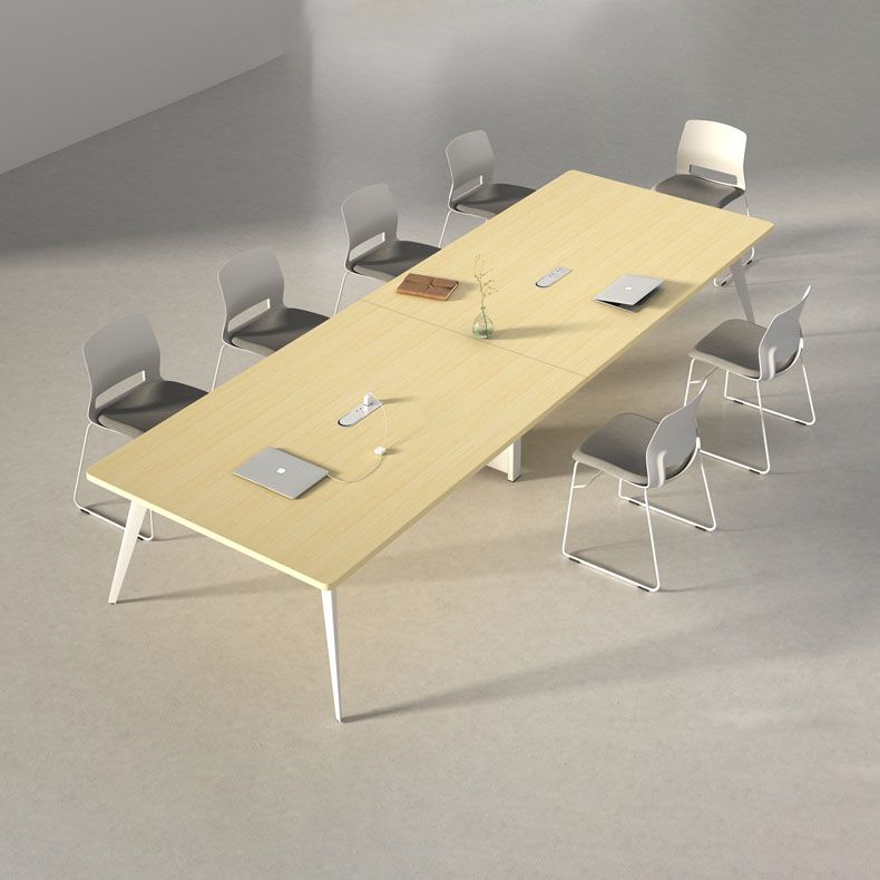 Bureau de bureau manufacturé de couleur naturelle Bureau rectangulaire avec base en métal blanc