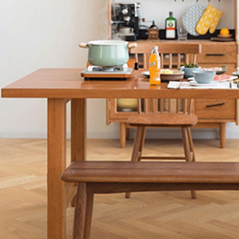 Rechteckiger Esstisch mit Böcken, moderner Holztisch für das Esszimmer