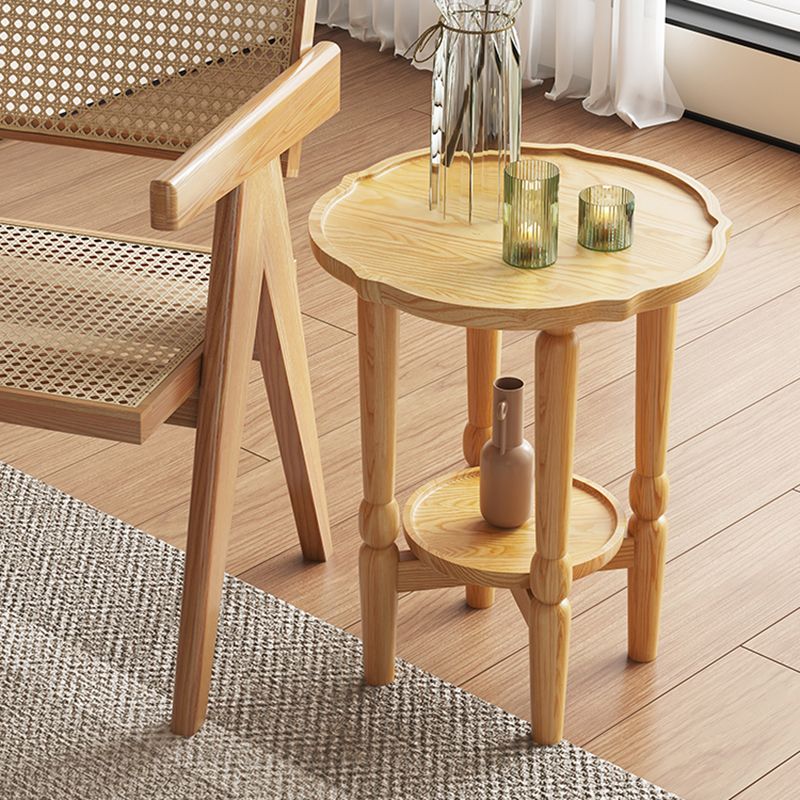 Table basse à 4 pieds sans ensemble de table basse en bois massif pénible avec étagère