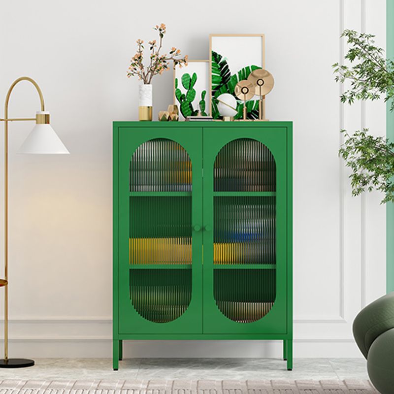 Selteboard a buffet in metallo a buffet in stile glam con armadi