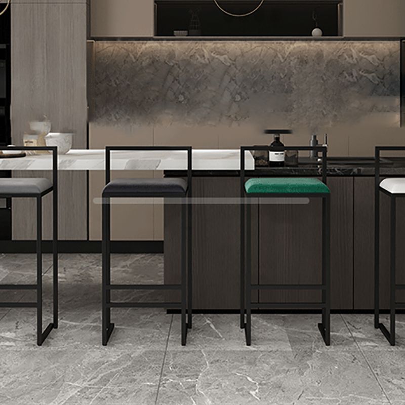 Contemporary Bar and Counter Stool Low Back Stool with Sled Base Clearhalo 'Bar Furniture' 'Bar Stools' 'bar_stools' 'furn' 'furn_bar_stools' 'Furniture' 'furniture_bar_stools' 'Kitchen & Dining Furniture' 1200x1200_22a07af1-99e2-480c-bb19-0e7c18a2d031