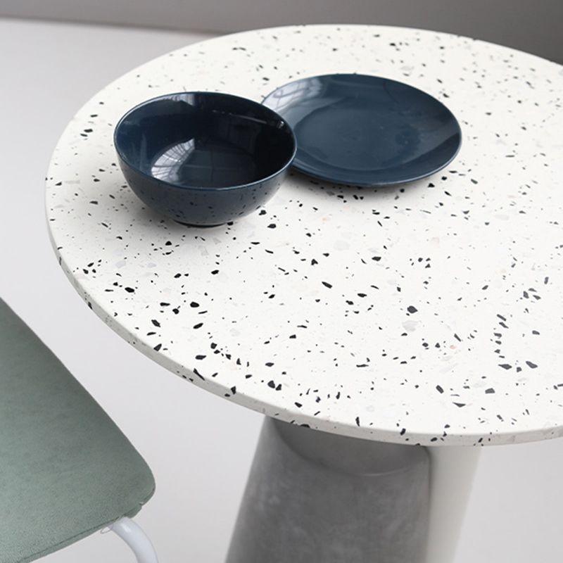 Modern Single Leg Base Solid Color Metal Round Top Coffee Table Clearhalo 'Coffee & Accent Tables' 'Coffee Tables' 'coffee_tables' 'furn' 'furn_coffee_tables' 'Furniture' 'Living Room Furniture' 1200x1200_22b4e880-0b5c-4695-aede-b1af87c7f2e3