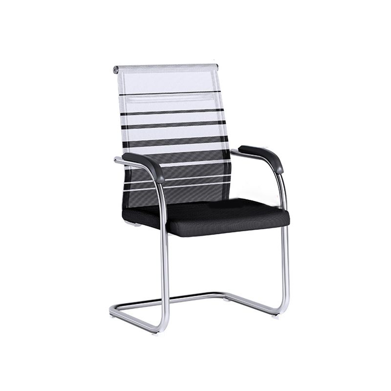 Moderner Bürostuhl fester Waffen ergonomischer Stuhl mit atmungsaktivem Rücken