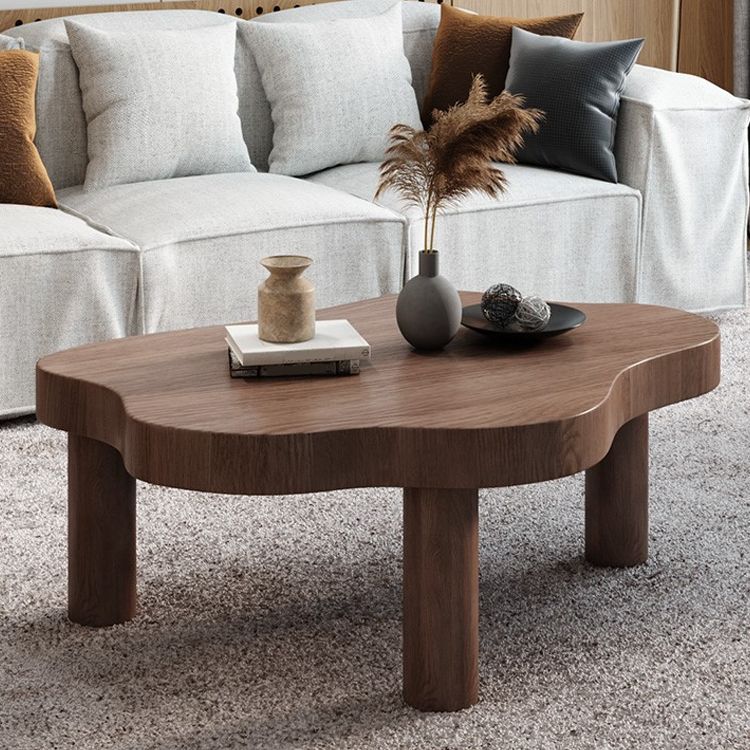 Tavolino da caffè geometrico a 3 gambe Tavolino da cocktail singolo scandinavo