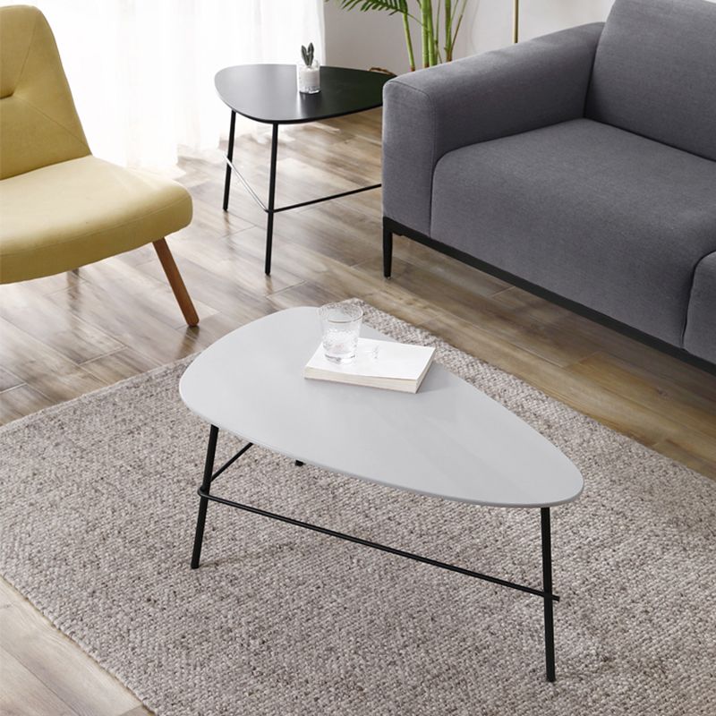 Modern Metal 3 Legs / Trestle Base Triangle / Oval Wood Top Coffee Table Clearhalo 'Coffee & Accent Tables' 'Coffee Tables' 'coffee_tables' 'furn' 'furn_coffee_tables' 'Furniture' 'furniture_coffee_tables' 'Living Room Furniture' 1200x1200_235e1473-85f0-4026-bc2a-59753081eb97