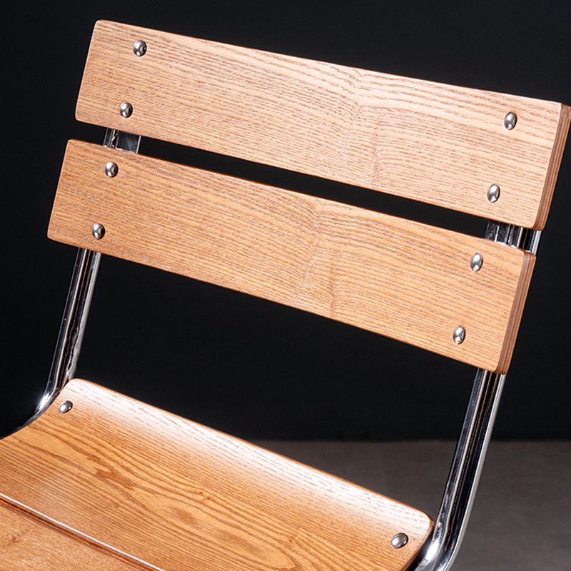 Tabourets de bar sans bras bas contemporain avec base en métal argenté