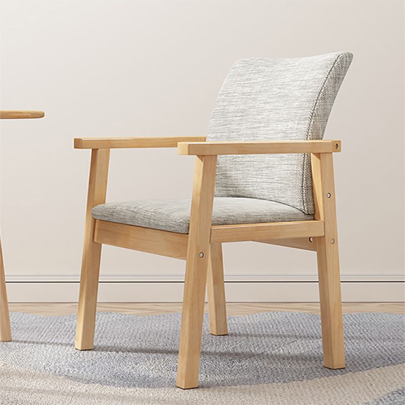 Silla de comedor de madera sólida silla de brazo de estilo moderno para comedor