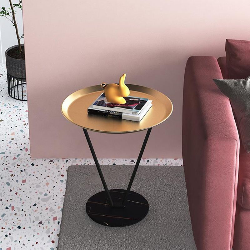 Mesa de metal X-Base X-Base de 23.6 "de altura