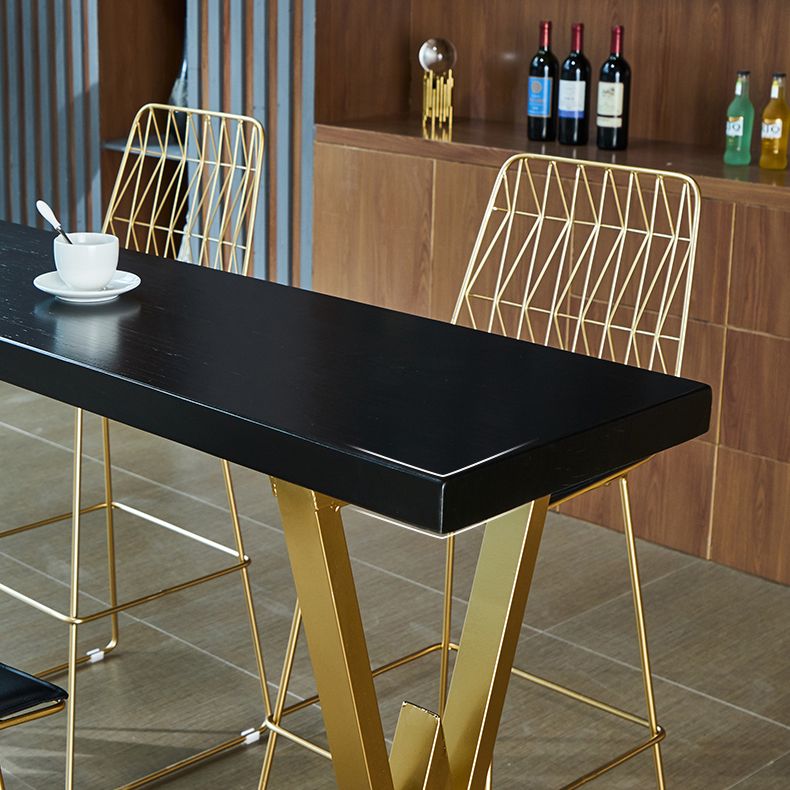 42-inch Height Cocktail Bar Table Nordic Black Wood Top Table for Dining Room Clearhalo 'Bar Furniture' 'Bar Tables' 'bar_tables' 'Furniture' 'furniture_bar_tables' 'Kitchen & Dining Furniture' 'kitchen&dining_furn' 'kitchen' 1200x1200_23f873ca-f449-4193-b734-b1d8981d6402