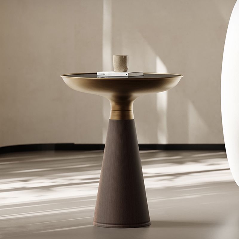 Tavolo accento con divano di divano con divano con divano con divano con divano con base piedistallina contemporanea