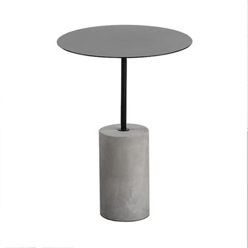 Modern Round Table Top Side End Table with Cement Pedestal Leg Clearhalo 'Coffee & Accent Tables' 'End & Side Tables' 'end_side_table' 'end_side_tables' 'furn' 'furn_end_side_tables' 'Furniture' 'furniture_end_side_table' 'Living Room Furniture' 1200x1200_243b6aad-dd61-4ed7-91ff-f98ef4e2d36b