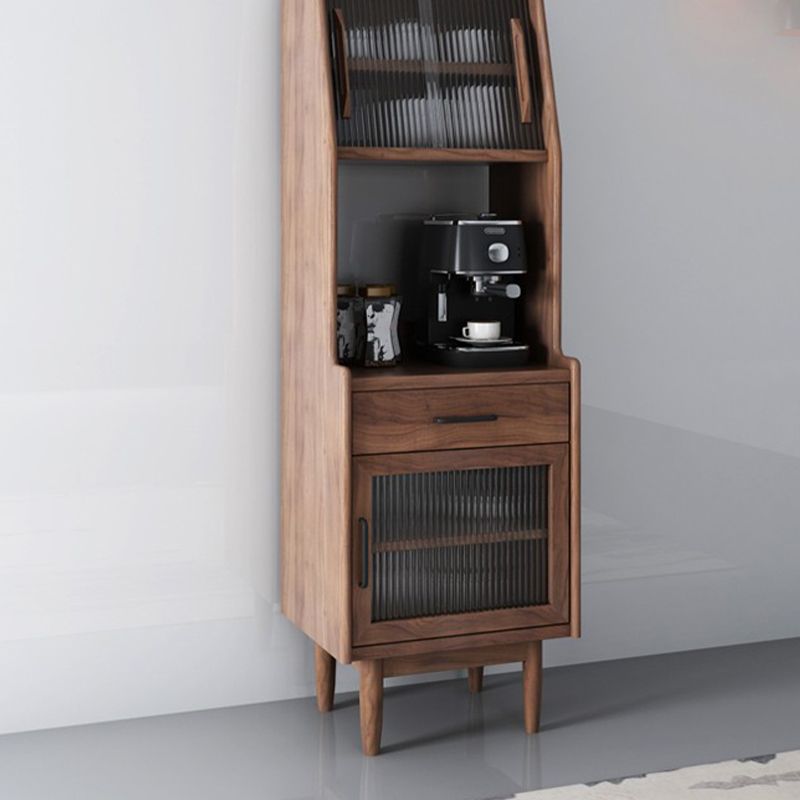 Bataille en bois Ferme de style Ferme de style maison avec porte coulissante