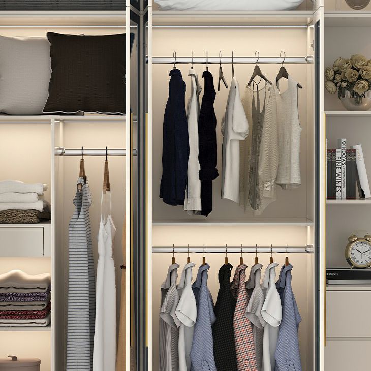 Armoire en bois d'ingénierie avec portes en verre armoire moderne pour chambre à coucher