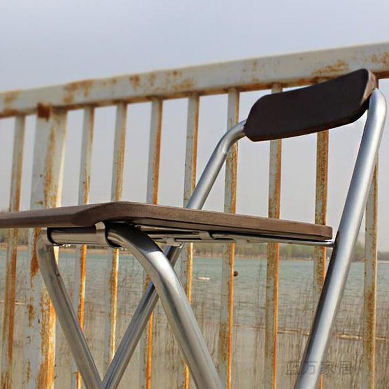 Cuscino rettangolo di rettangolo in legno di babice in metallo contemporaneo con base cromata