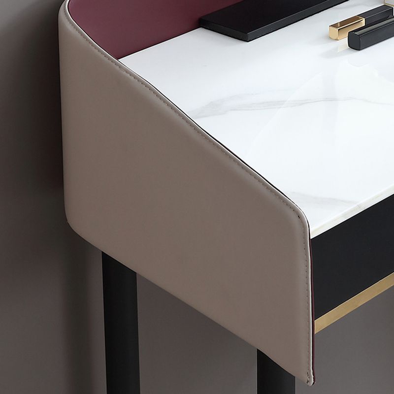 Conjunto de mesa de maquillaje de tocador de piedra simple contemporánea con espejo y taburetes