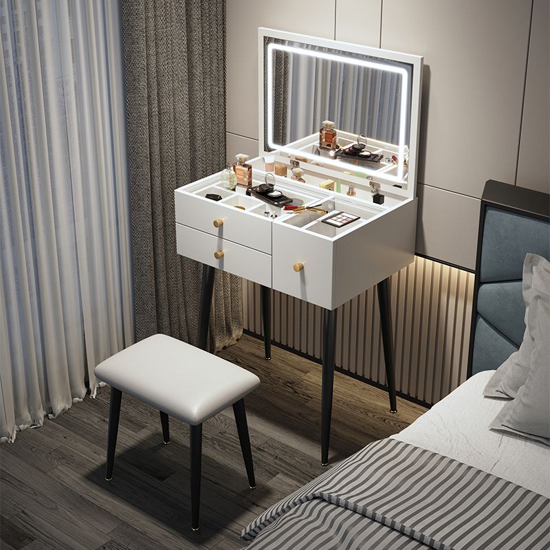 Glam Mirrored Glass Vanity Desk 3 Drawer Vanity Dressing Table Clearhalo 'Bedroom Furniture' 'furn' 'furn_makeup_vanities' 'Furniture' 'Makeup Vanities' 'makeup_vanities' 1200x1200_253506dc-a09b-4450-a486-519c7ddb1ac7