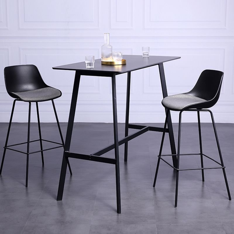 Industrial White Upholstered Barstool Black Indoor Tall Stool with Bucket Seat Clearhalo 'Bar Furniture' 'Bar Stools' 'bar_stools' 'furn' 'furn_bar_stools' 'furniture_bar_stools' 'Kitchen & Dining Furniture' 'kitchen&dining_furn' 'kitchen' 'kitchen_furn' Furniture' 1200x1200_255ba060-29ed-420c-bbcb-0369c3ba319d