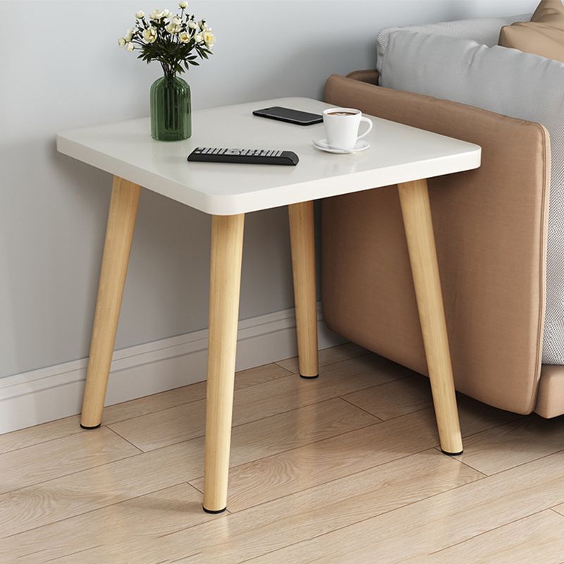 Scandinavo da 16,5 pollici in legno alto tavolo quadrata 4 gambe tavolino