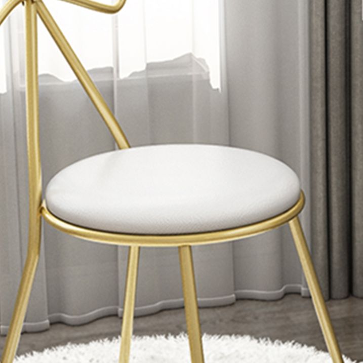 Faux lederen zijstoel Noordse ontwerp Open rug Dining zijstoel