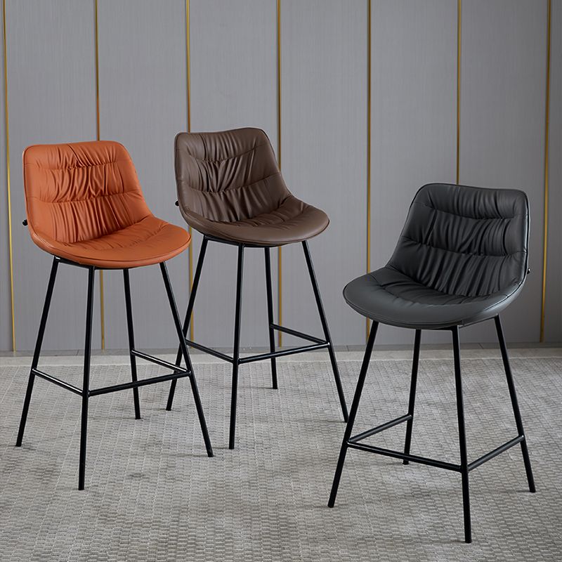 Modern Faux Leather Counter Stool Low Back Bar Stool with Footrest Clearhalo 'Bar Furniture' 'Bar Stools' 'bar_stools' 'furn' 'furn_bar_stools' 'Furniture' 'Kitchen & Dining Furniture' 1200x1200_2582ba51-3892-4002-8135-8a96d33c0f8f