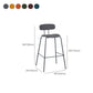 Taburete de bar tapizado de cuero sin brazos con respaldo moderno y base de metal