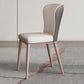 Silla de comedor de ala de cuero de estilo PU de estilo moderno para interiores