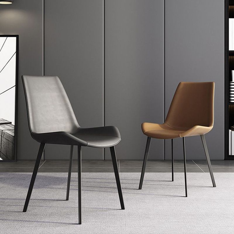 Sedie da pranzo contemporanee sedie in fico in pelle con base di metallo