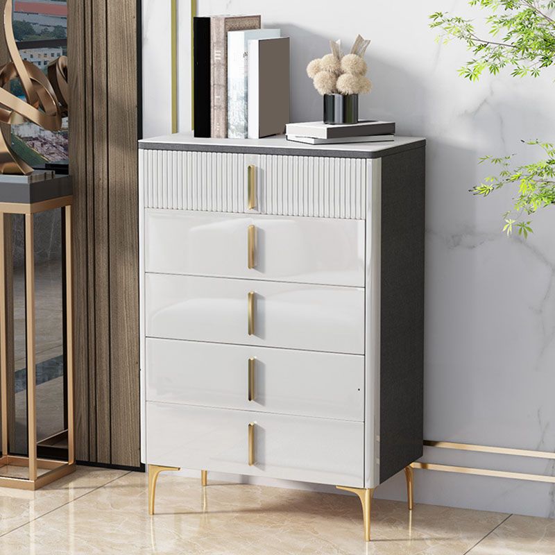 Glam Stone Aufbewahrungstruhe für Schlafzimmer, Weiß, mit Metallbeinen