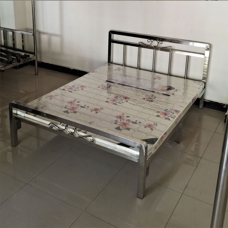 Letto moderno in acciaio argento letto rettangolare standard con gambe metalliche
