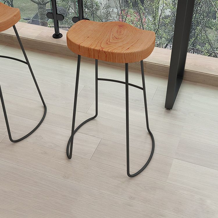 Modern 1/4 Pieces Bar Table Set Rectangle Pine Wood Counter Table with Stools for Balcony Clearhalo 'Bar Furniture' 'furn' 'furn_home_bar_bar_sets' 'Furniture' 'Home Bars & Bar Sets' 'home_bar_bar_sets' 'Kitchen & Dining Furniture' 1200x1200_26ab785e-fd27-4eb5-80ac-c4adff435760