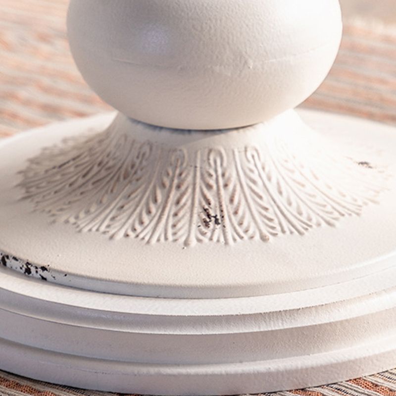 木製の丸いトップサイドテーブル苦しんでいる鉄の台座エンドテーブル