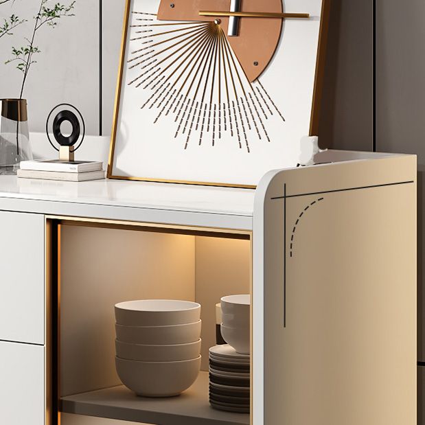 Portes en verre du buffet de style glamour Poard de latéraux avec armoires et tiroirs sans lumière