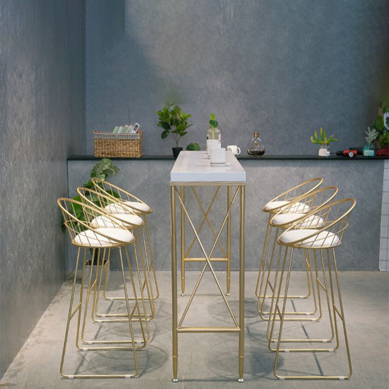 Moderne rechthoekige massief houten bartafel Eettafel met metalen onderstel
