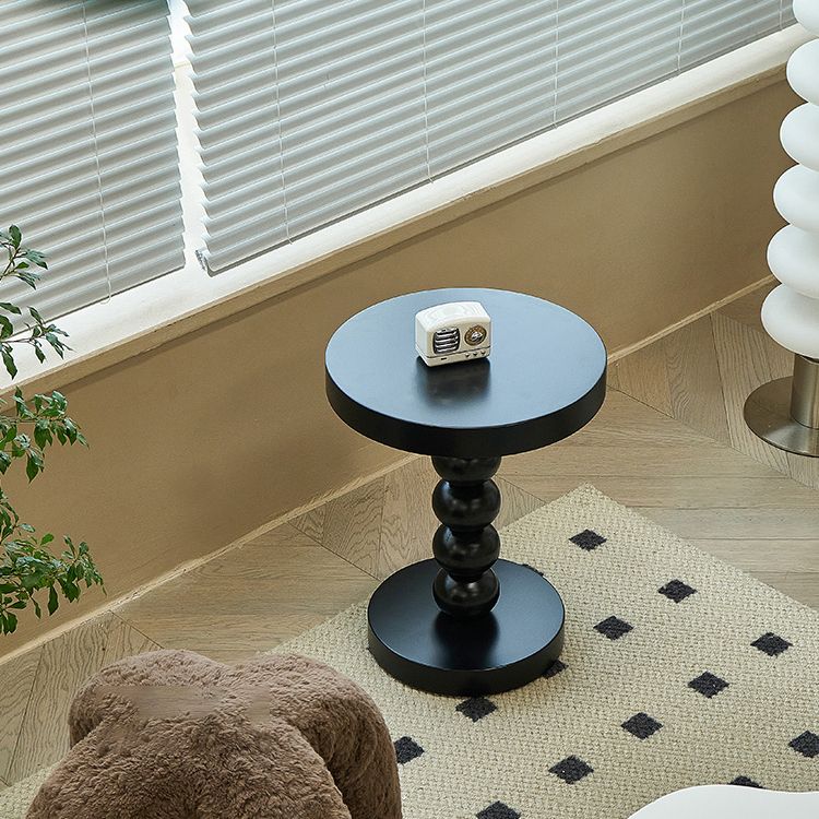 Traditional Round Wooden End Table 15.74" Wide Pedestal Side Table