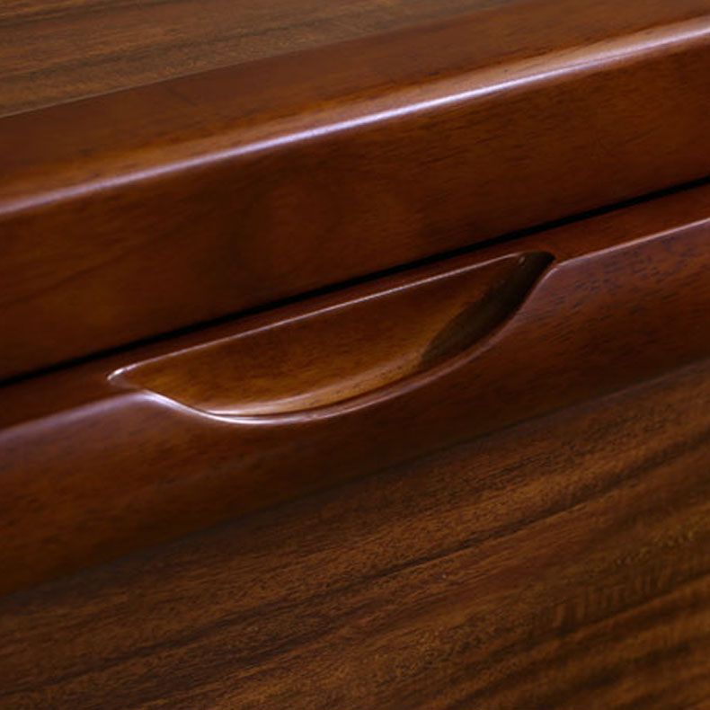 Casseggiatore di stoccaggio marrone in stile tradizionale in legno in legno massiccio con cassetti