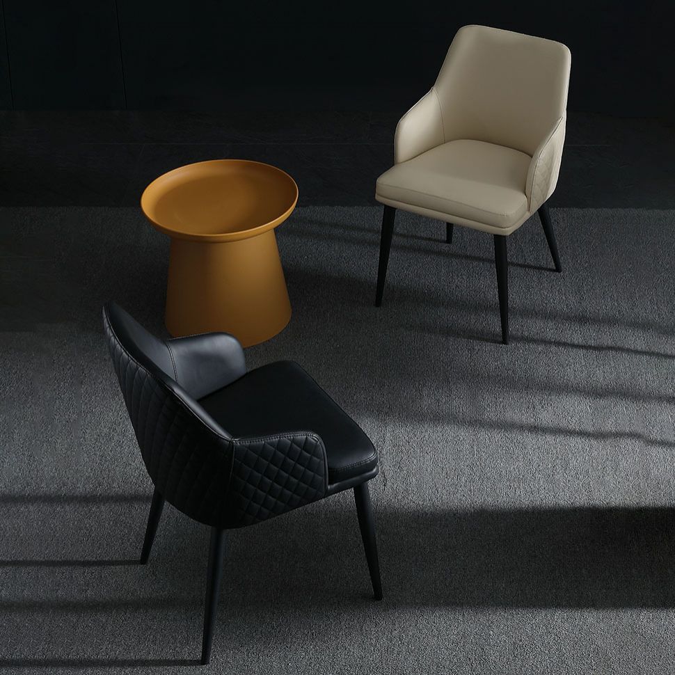 モダンなダイニングルームダイニングチェアフェイクレザーダイニングサイドチェア