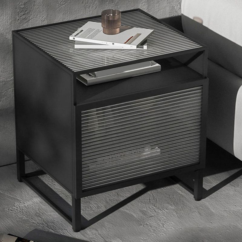Modern Lower Shelf Night Stand Glass Bedside Cabinet for Bedroom Clearhalo 'Bedroom Furniture' 'furn' 'furn_night_stand' 'Furniture' 'night_stand' 'Nightstands' 1200x1200_2793220f-fdc3-47c1-acdd-af0c997bcf59