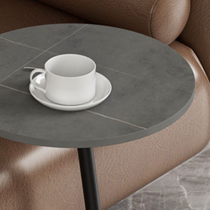 Pedestal Round End Table Minimalist Side End Table for Living Room Clearhalo 'Coffee & Accent Tables' 'End & Side Tables' 'end_side_tables' 'furn' 'furn_end_side_tables' 'Furniture' 'Living Room Furniture' 1200x1200_27a24ff1-ba13-4d39-b312-21be9851863e