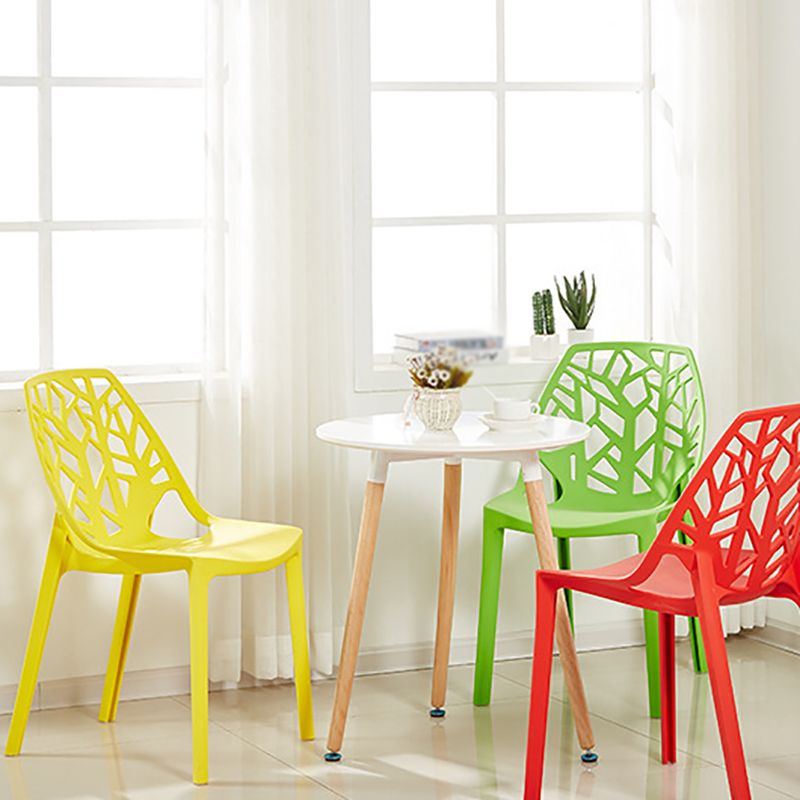 Glam Style Open Back Side Chair Plastic Stackable Dining Chair Clearhalo 'Dining Chairs' 'Dining Tables & Seating' 'dining_chair' 'furn' 'furn_dining_chair' 'Furniture' 'furniture_dining_chair' 'Kitchen & Dining Furniture' 1200x1200_27c4d6d7-e64f-40e2-b00e-1ea58689e508