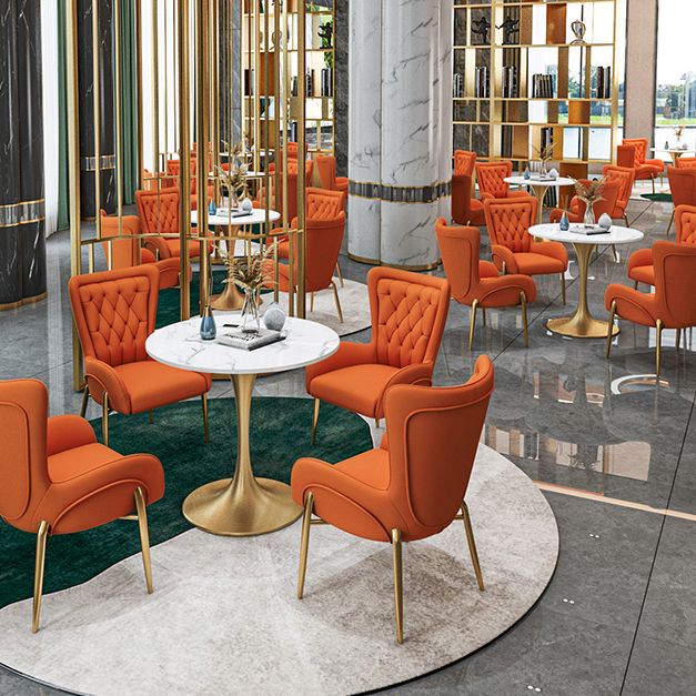 Metalen traditionele luxe ronde tafel van gesinterd stenen tafel met tulponderstel