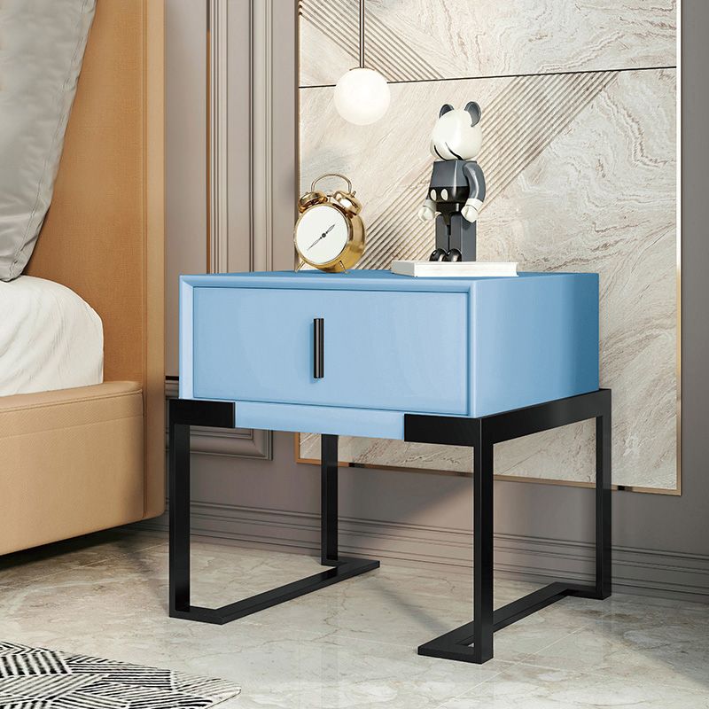 Midden-eeuwse moderne lederen nachttafel 1-lading 20 "lang nachtkastje met benen