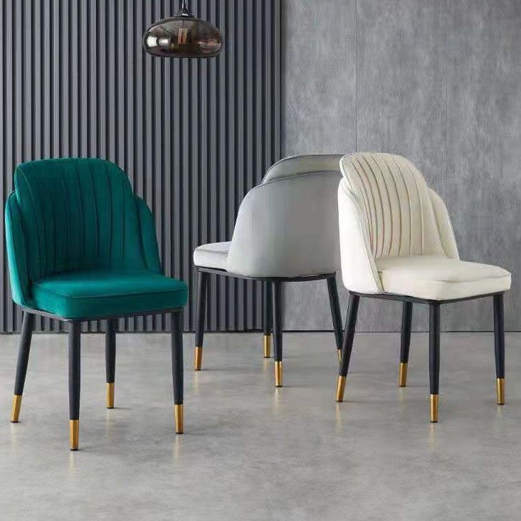 Sedia da pranzo in velluto senza braccia glam sedia parsons in finitura opaca per casa