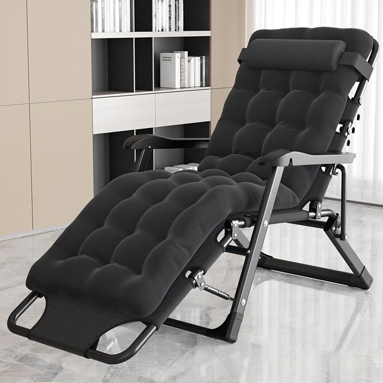 黒/金色の脚を備えた現代の金属ベースリクライニングチェア